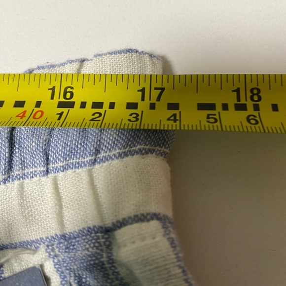 GAP LINEN BLEND STRIPED SHORTS W/ 4” INSEAM - SIZE L - NWT - Picture 7 of 9